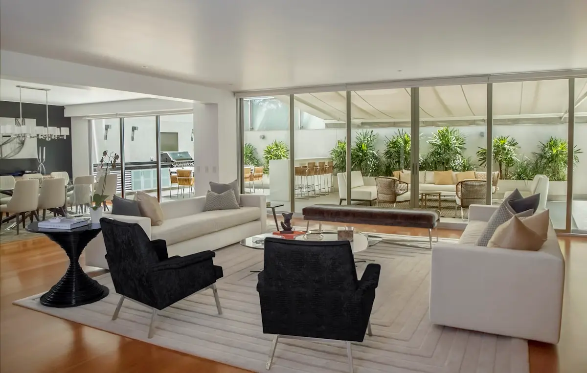 Sky Apartment — Costanera Center